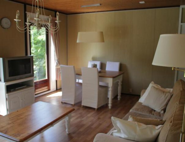 Bungalow I - eettafel
